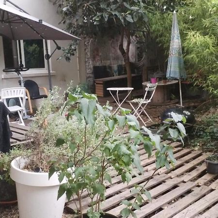 Appartement Avec Jardin Au Calme 몽트뢰유 외부 사진